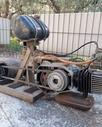 Motopompa d'epoca motore Minarelli V1 KS