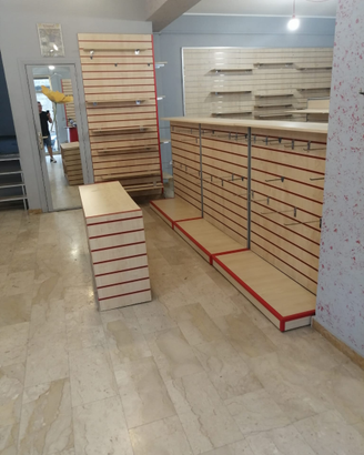 Arredamento edicola e cartoleria