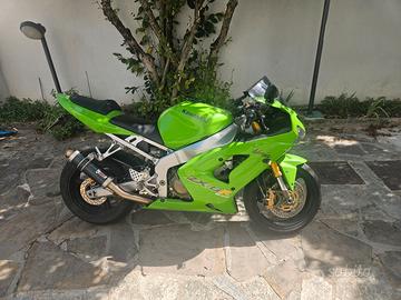 Kawasaki Ninja zx6r 