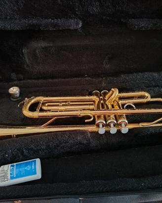 trumpet b Yamaha...