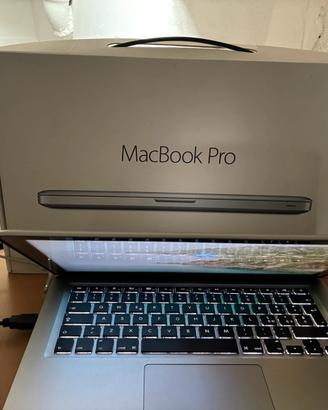 MacBook Pro MD101T/A
