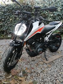 KTM 390 DUKE