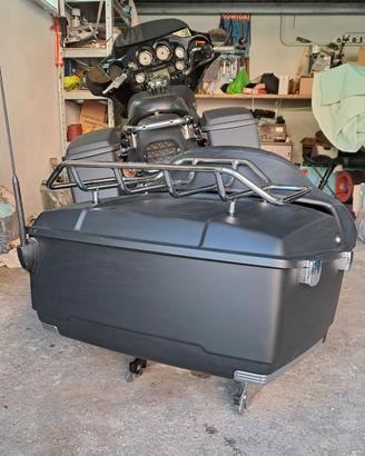 Tour pack per harley davidson touring
