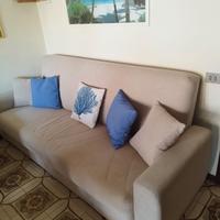 Divani letto e Armadio 6 ante