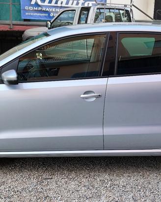 Volkswagen Polo 1.4 5 porte Highline BiFuel