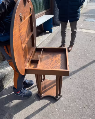 Tavolo da gioco vintage scacchi e backgammon legno