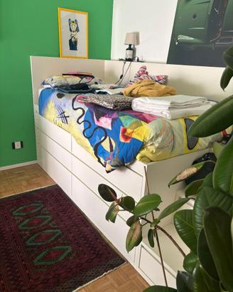 LETTO CON CASSETTIERA