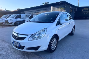 Opel Corsa 1.2 3 porte Club