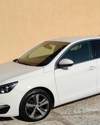 Peugeot 308 BlueHDi 120 CV