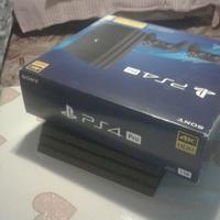 Sony PlayStation 4 pro un tetra