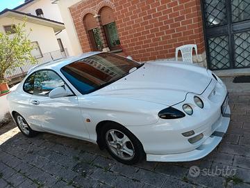Hyundai coupe 