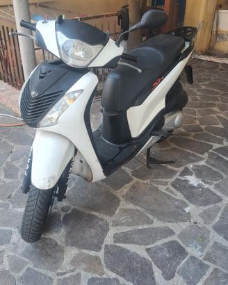 sh 125 2012 i
