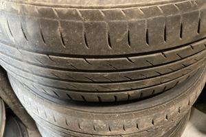 4 cerchi originali r15 con gomme lancia y