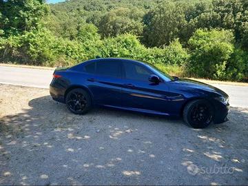 Alfa romeo Giulia veloce q4