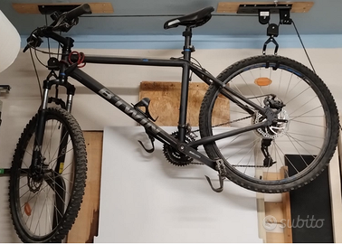 bicicletta B'Twin Rockrider 500