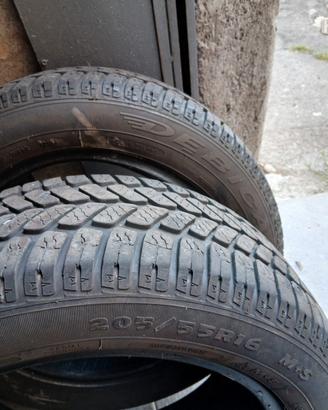 2 gomme invernali 205/55 r16