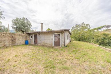 RUSTICO A MONTE PORZIO CATONE