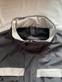 Giubbotto sportivo con cappuccio mito trekking