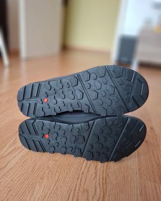 scarpe trekking , impermeabile 