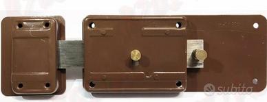 Serratura ferroglietto