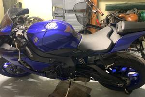 Yamaha YZF R1 - 2019