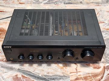 Amplificatore e pre Sony TA-FE330R