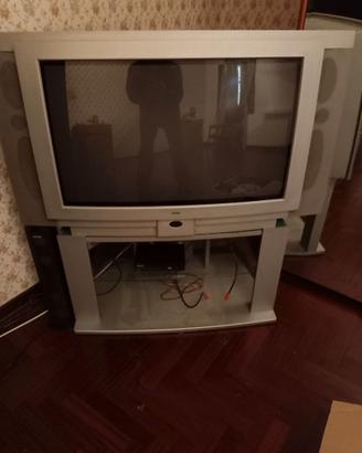 TV Loewe 32 pollici 100 hz