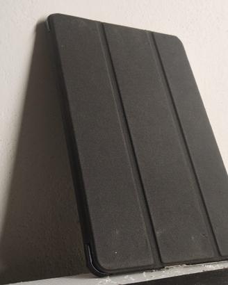 Huawei MatePad 2K 2000×1200 con cover rigida DUX