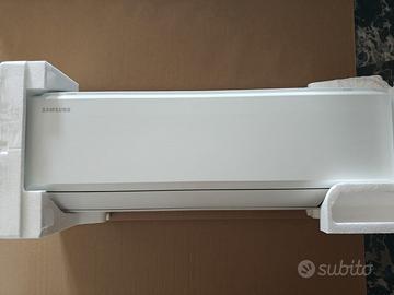 condizionatore split Samsung CEBU 12000 BTU, solo