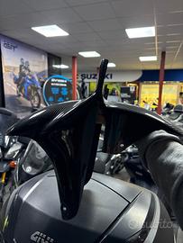 Parafango anteriore carbonio