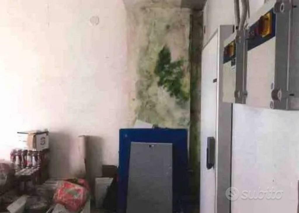 Immobile in asta di 89 m² a Cardinale - Altro