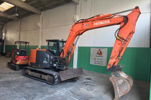 Escavatore Hitachi Zaxis 85
