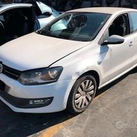 VOLKSWAGEN POLO 2010