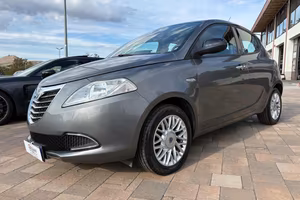 LANCIA Ypsilon 1.2 69 CV 5 porte GPL Ecochic Pla