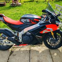 Aprilia RSV4 factory 2022