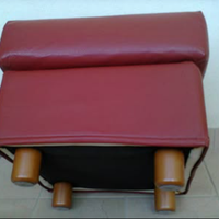 Pouf in cuoio bordeaux