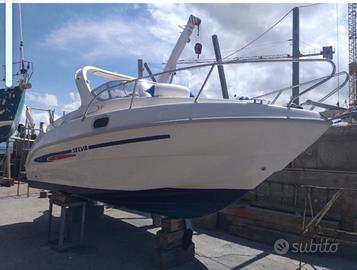 Barca a motore selva 6,50 cabin