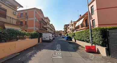 Singola con balcone adiacente metro c