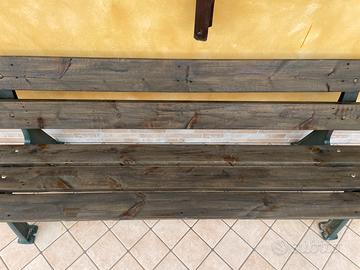 Panchina in legno e ghisa