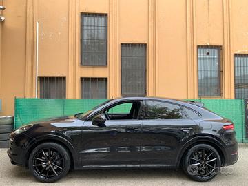 Cerchi NUOVI Porsche Cayenne Coupè raggio 21 cod.2