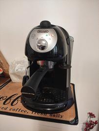 macchina del caffè de'longhi 