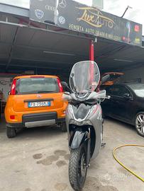 🏍️ Honda SH 350i Sport – Come Nuovo, Solo 9.800