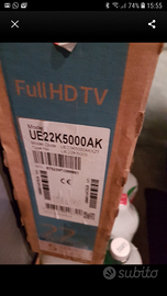 Samsung UE22 5000AK ( schermo rotto)