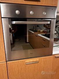 Forno elettrico Whirpool ad incasso