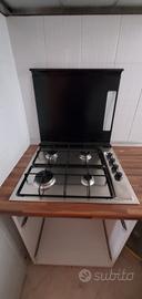 Piano cottura a gas Whirlpool 4 fuochi 58x50 