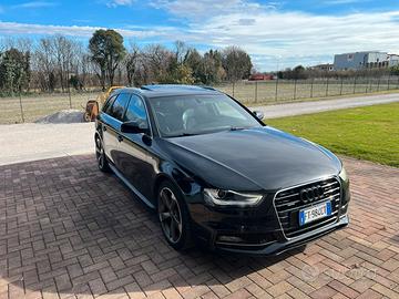 audi A4 2.0 tdi sline 180cv tetto , tettuccio