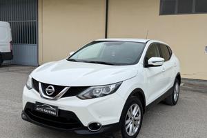 Nissan Qashqai 1.2 DIG-T N-Connecta Neopatentati