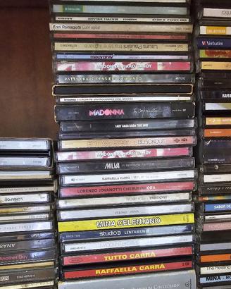 stock di 100 cd musica italiana ed internazionale