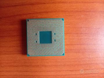 Processore AMD Ryzen 7 2700X  dissipatore nuovo.