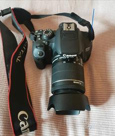 Reflex Canon eos 700d schermo touch orientabile